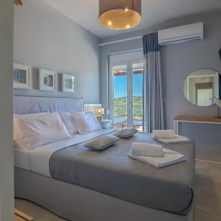 Foothills Blue Villa *